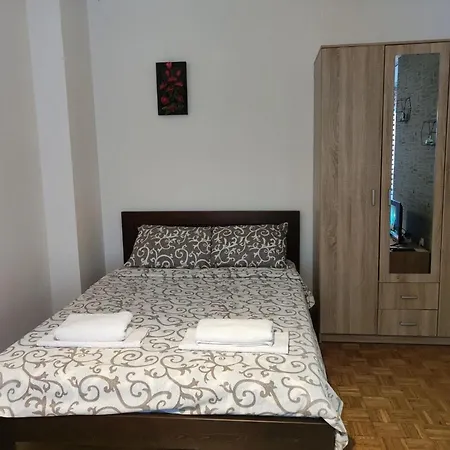 Apartment Banjica 2 *